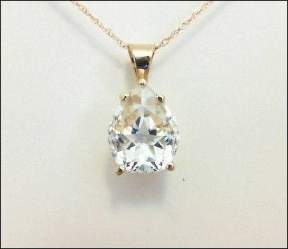 Pear shape Lone Star Cut, Mason County Texas topaz - pendant in 14kt gold